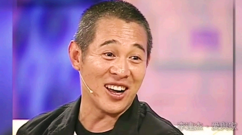 李连杰谈爱情李连杰的爱情观