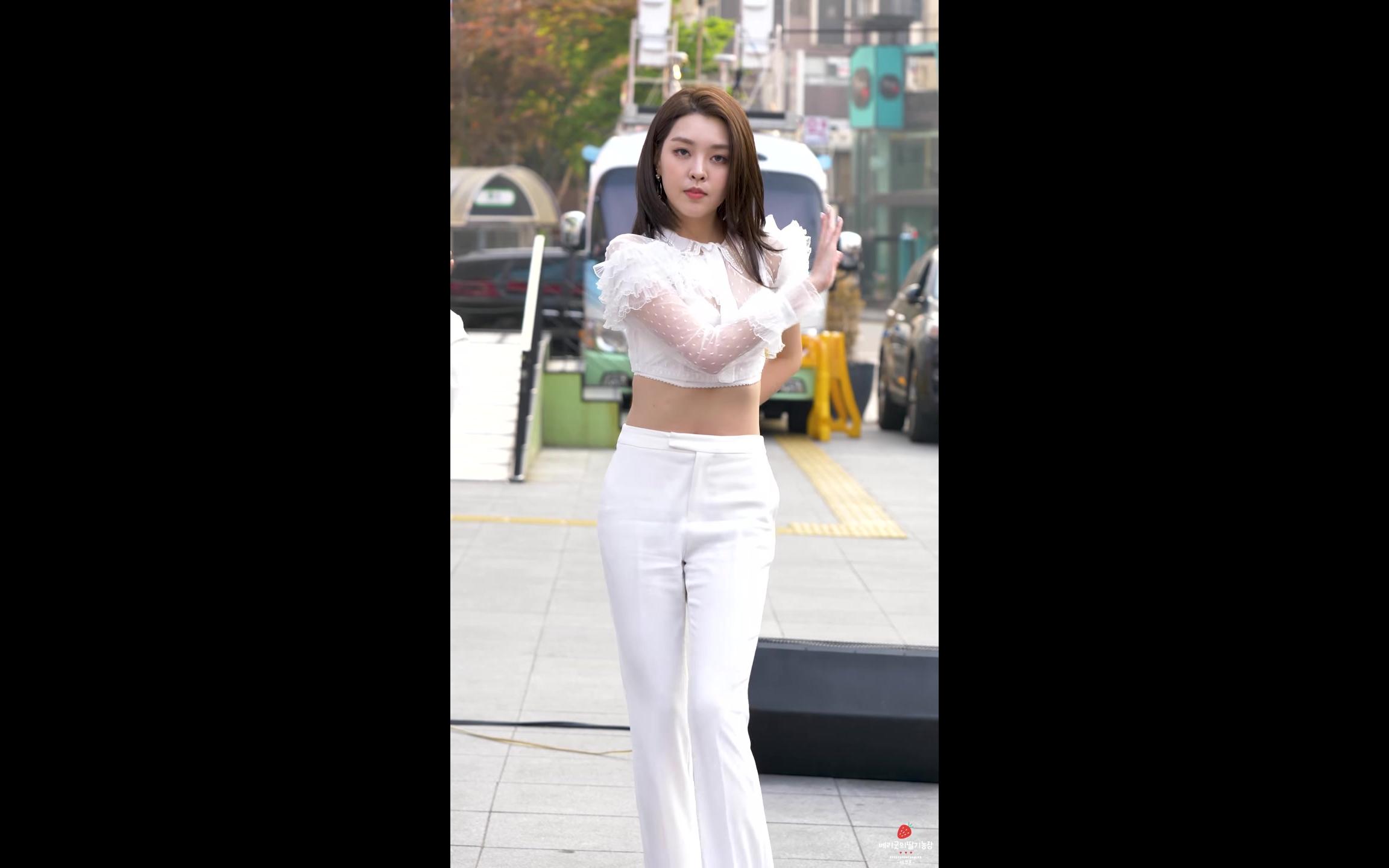 饭拍 180427 berrygood 小分队 heartheart 世馨 - crazy, gone crazy