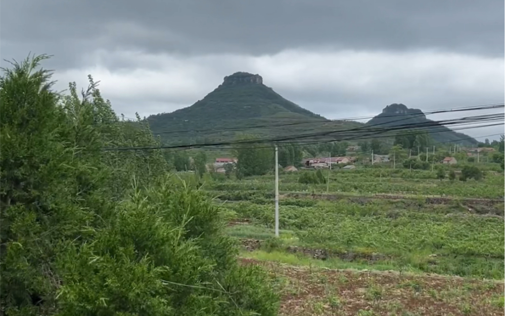 听一位山东大哥说附近有中国五大地貌之一的岱崮地貌,前往探寻,晚上一