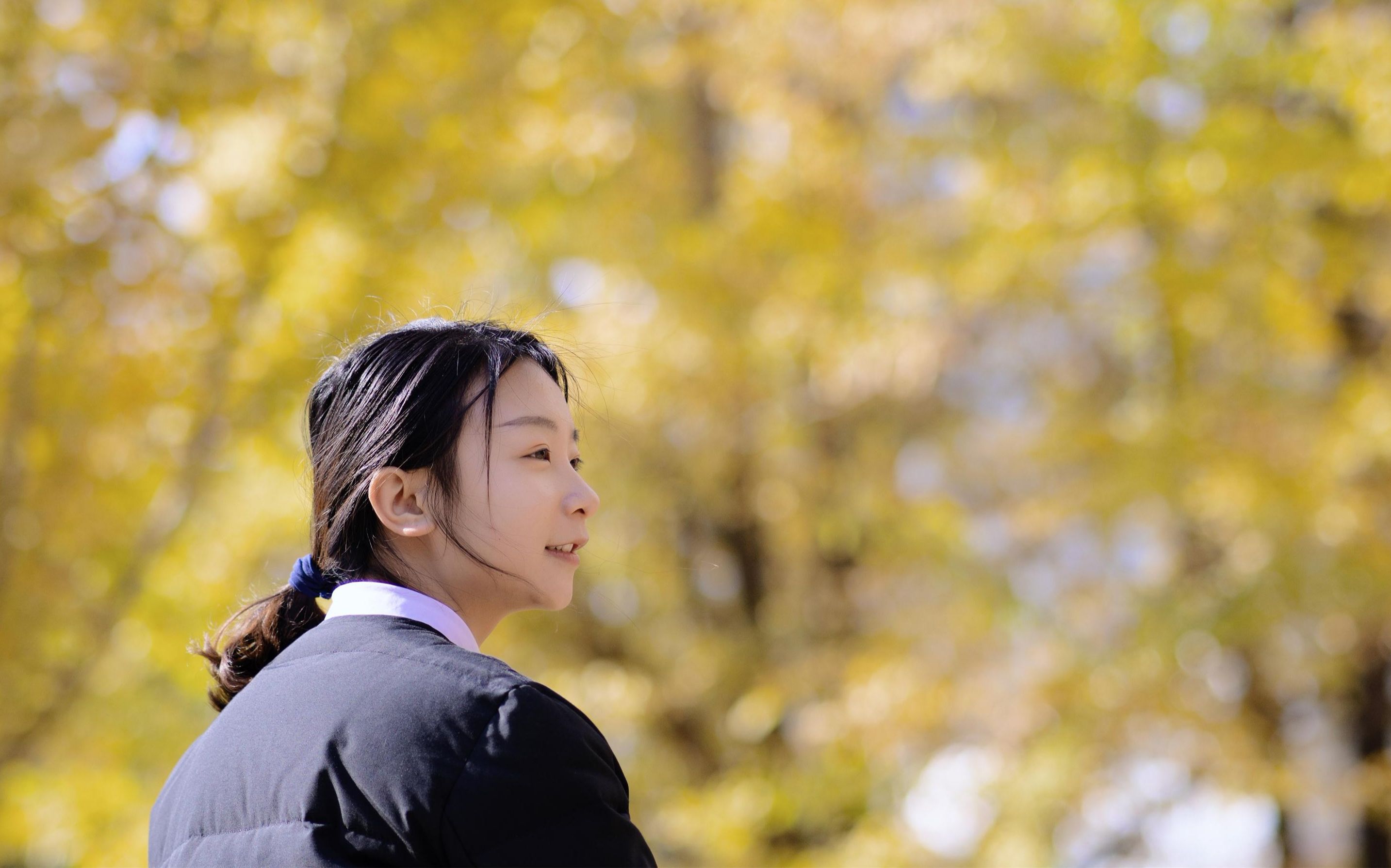 索尼a6000 唯卓85 1.8 同事人像