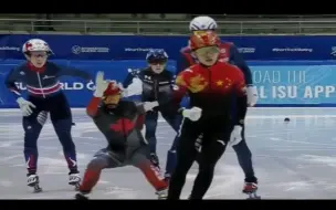 Скачать видео: 快来看小林五道出发逆风局一路到组一40.7 这就是绝对实力