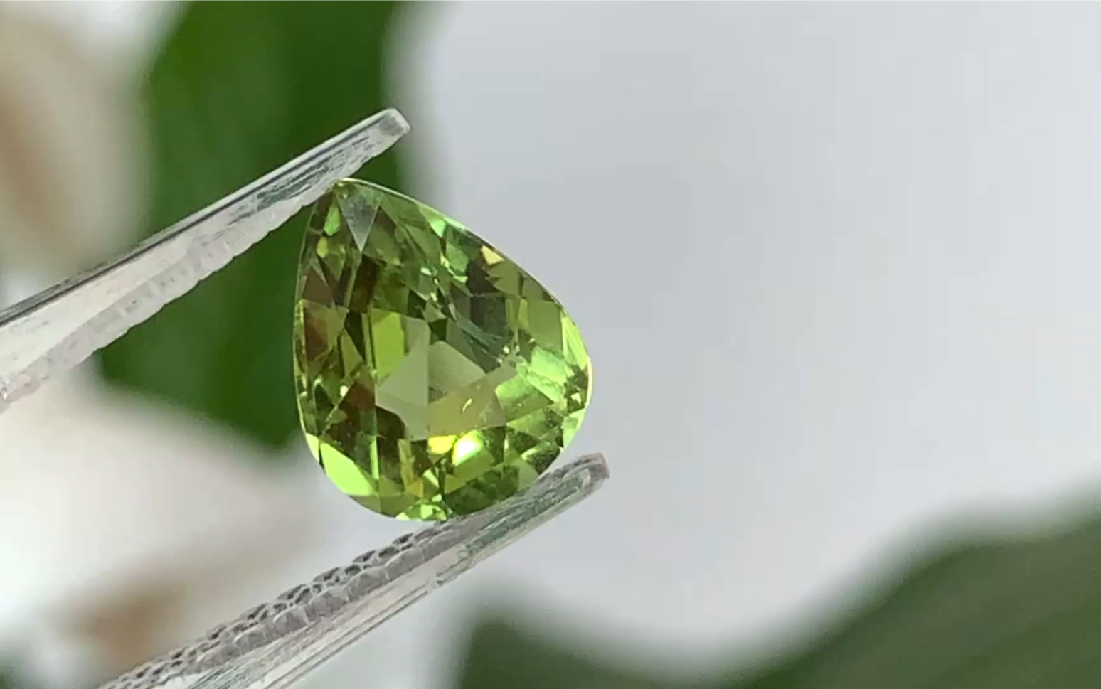 天然阿富汗绿碧玺2.52克拉