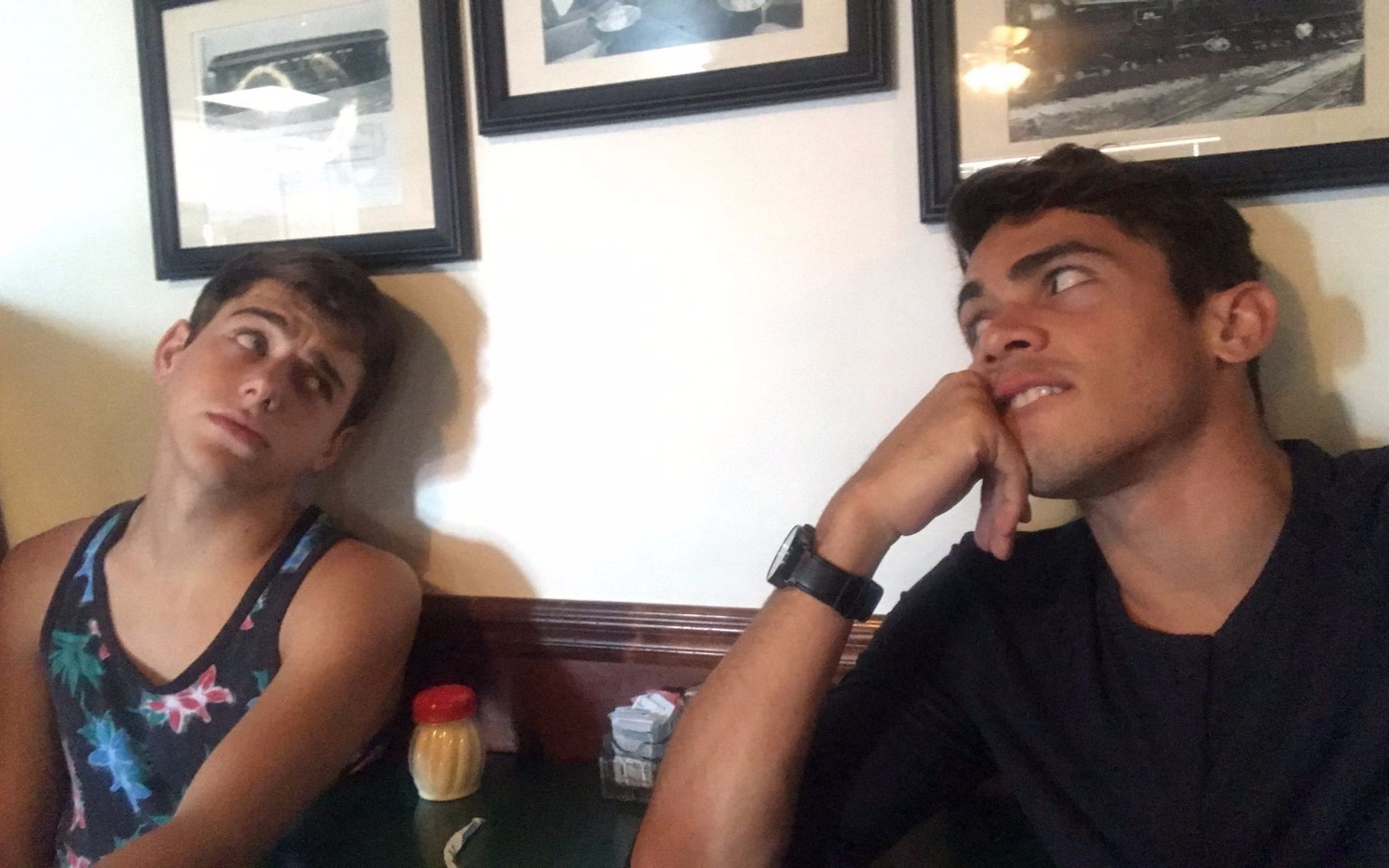 【joeymills/中字】小乔室友讲述夏乔相遇经过