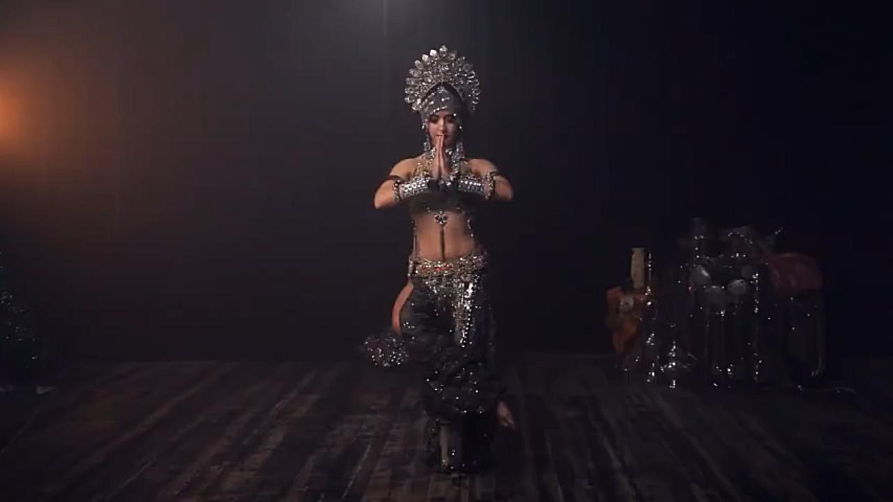 女神kiralebedeva高清肚皮舞异域风情勾魂摄魄