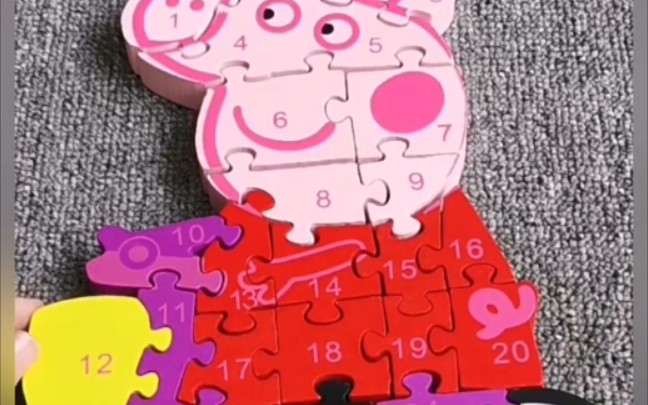 小猪佩奇益智玩具拼图_哔哩哔哩_bilibili