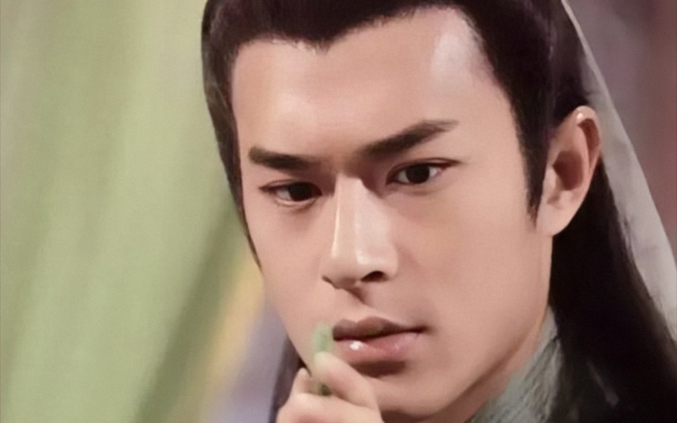 来看看平平无奇丁鹏的盛世美颜叭