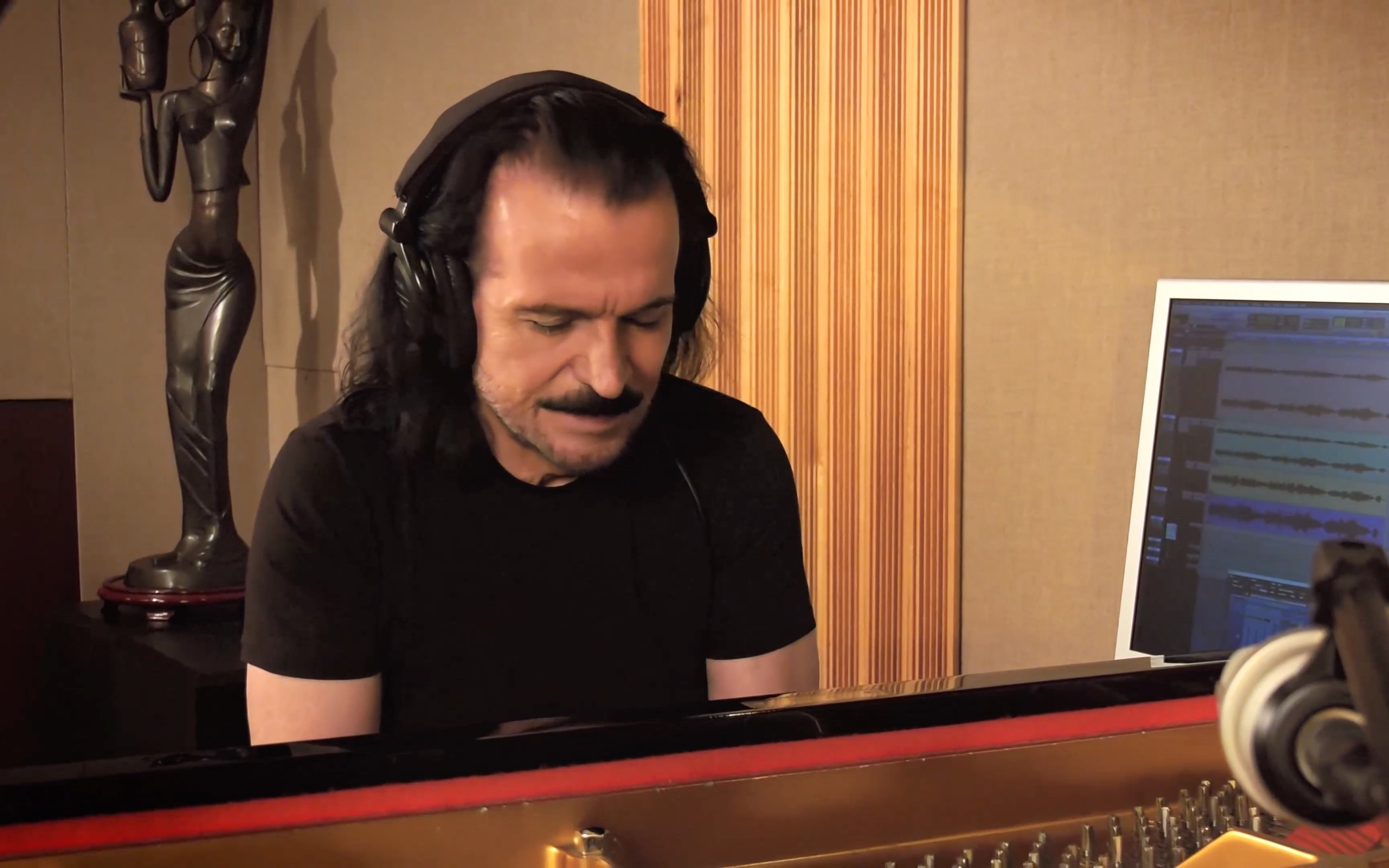 [图]Yanni – In His Purest Form Episode 5…“Almost a Whisper (Seléna’s Theme)”