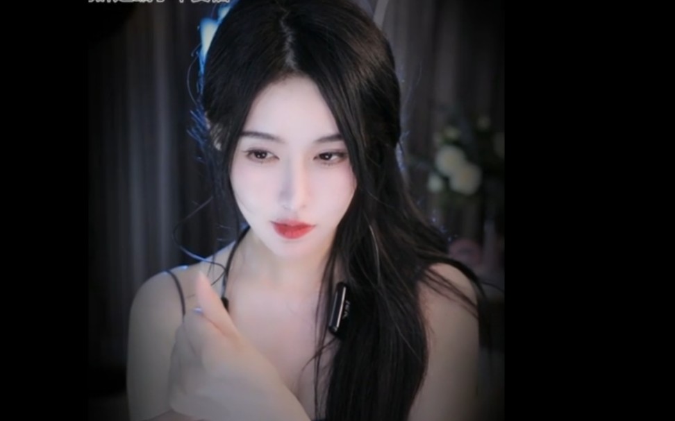 成都人 会画油画 性格温柔 唱歌好听 喜欢健身旅游 真诚交友哦8号雪儿