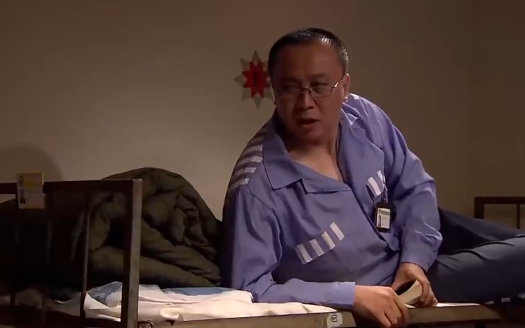 大漠高墙:市长入狱,官威耍的十足,暴躁警察一巴掌扇过去