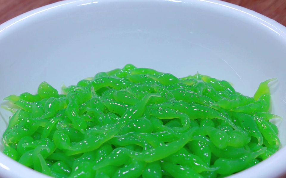 翡翠凉鱼鱼 自己做的 清凉爽口 美得很