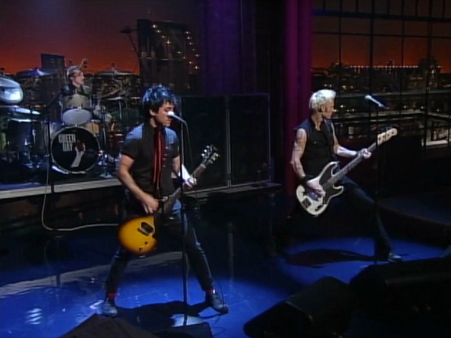 【现场】绿日乐队 Green Day  "American Idiot"|Letterman 2004哔哩哔哩bilibili