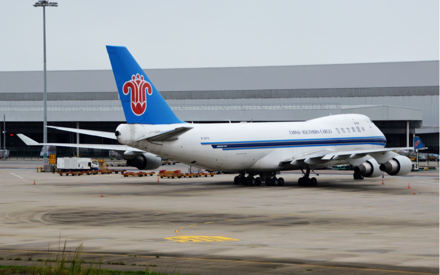 日常拍机中国南方航空波音747400货机广州落地与滑行