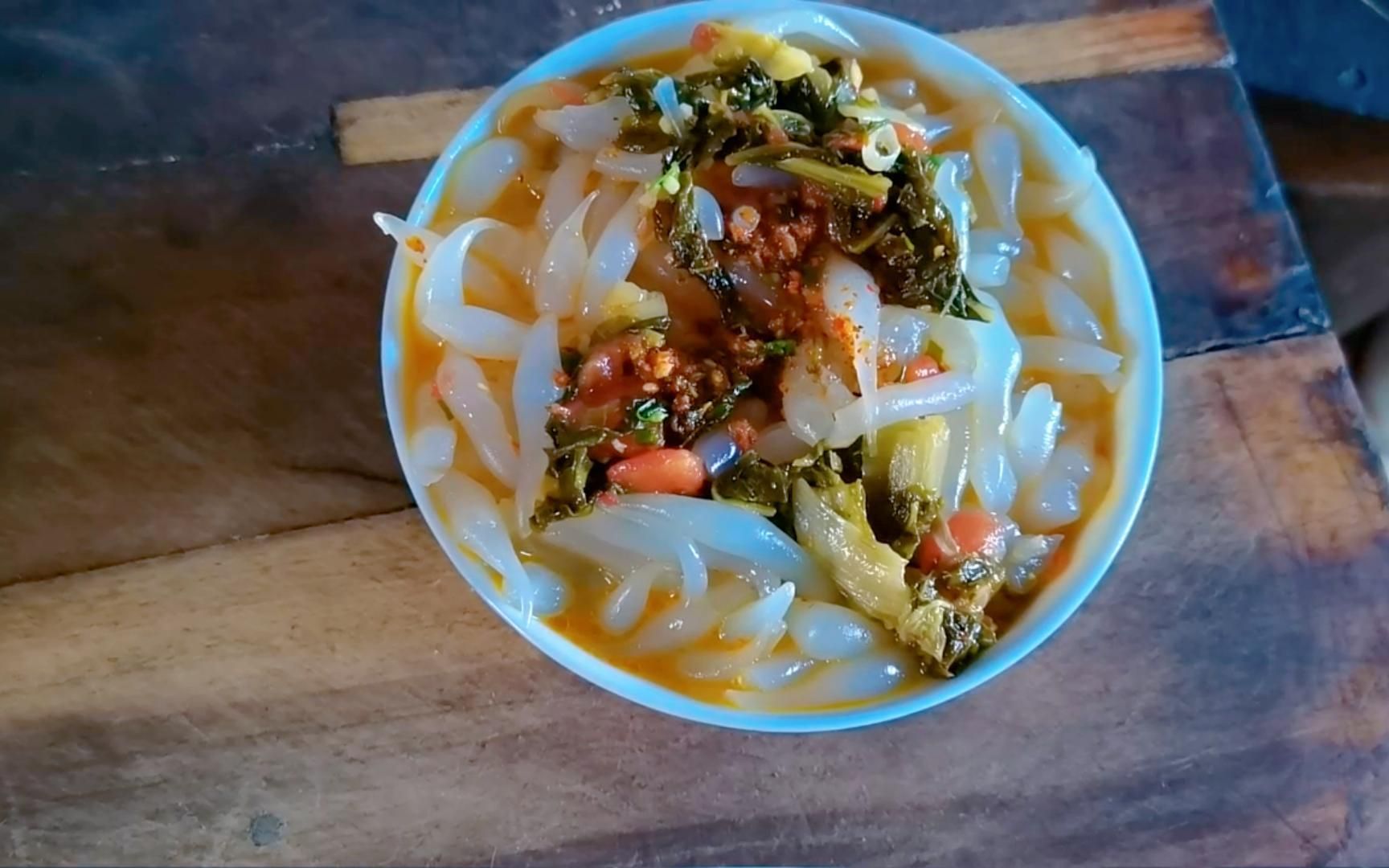 陕西特色浆水鱼鱼酸辣爽口清香解暑天热来一碗很是解馋