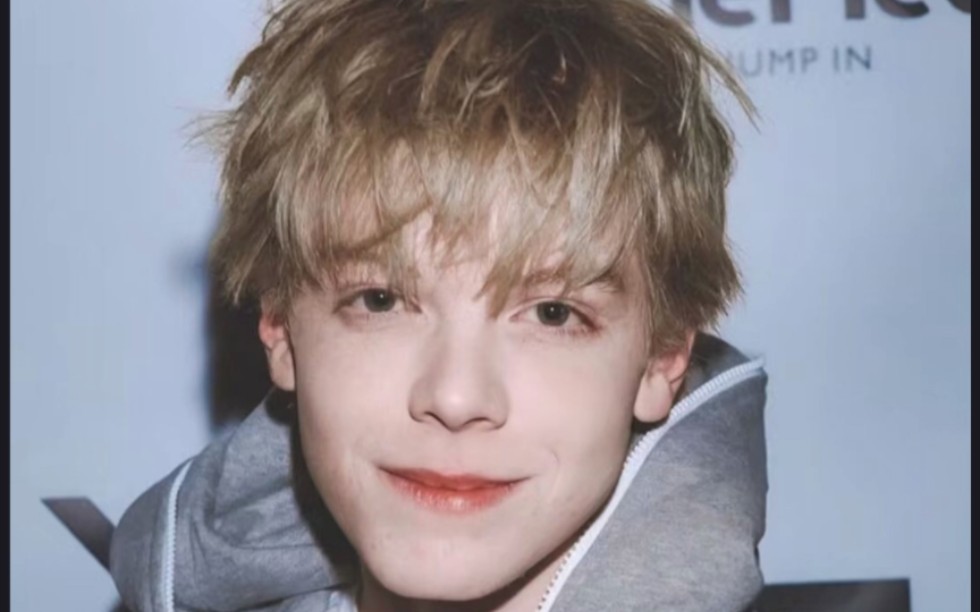 最近看无耻之徒,谁能不爱伊恩啊!