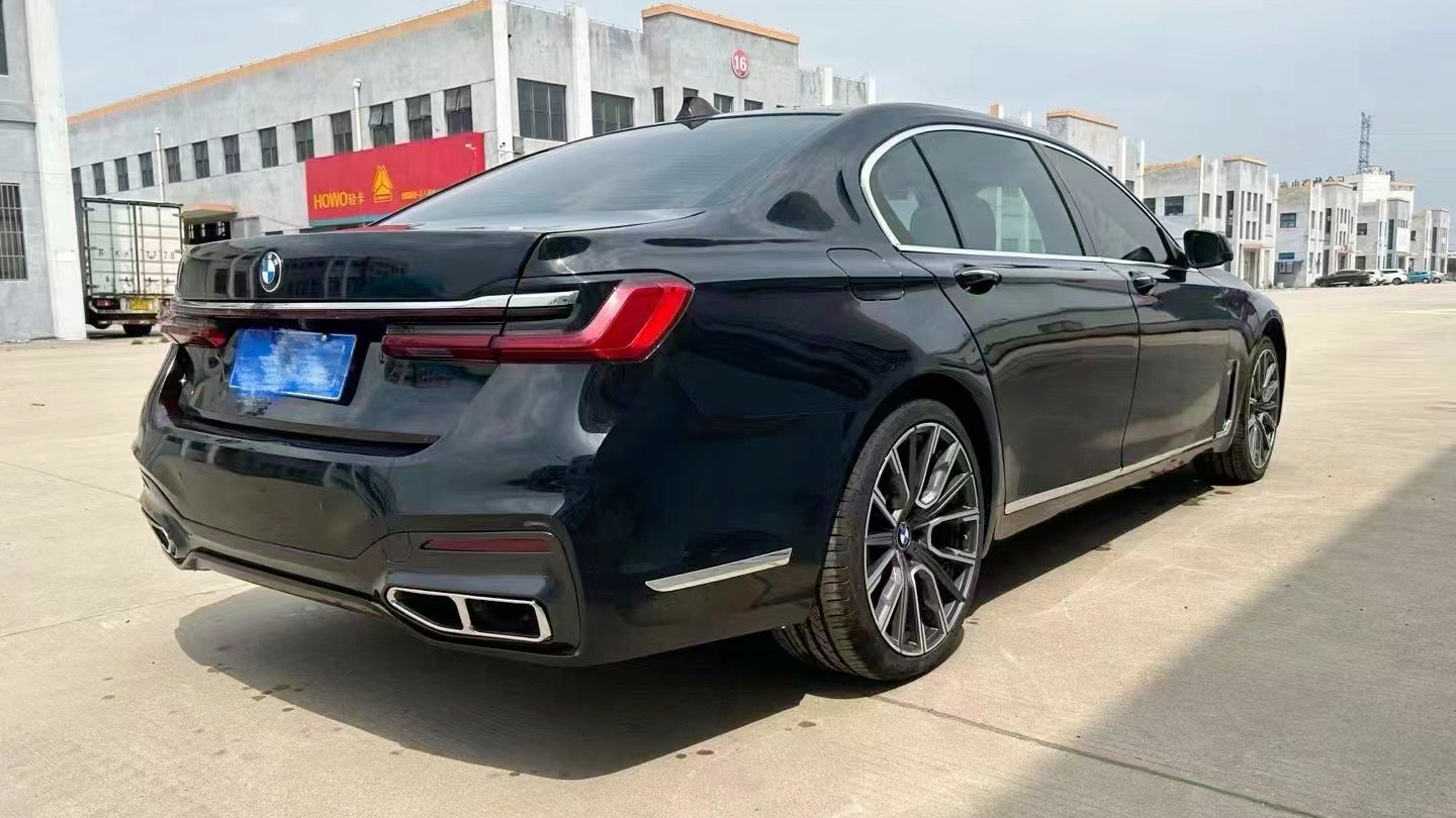 宝马7系f02 老改新全套包围