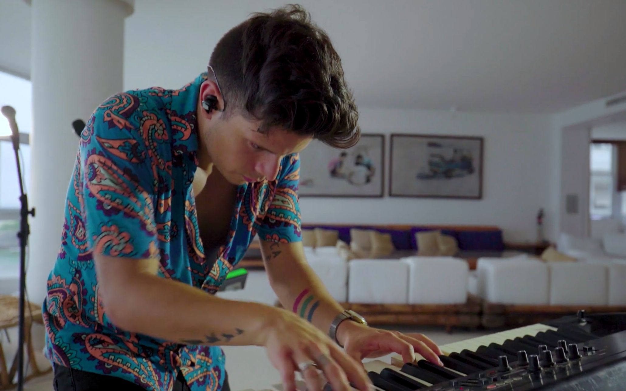 天才小哥rudymancuso一个人就是一支乐队一首歌从零到完成中字