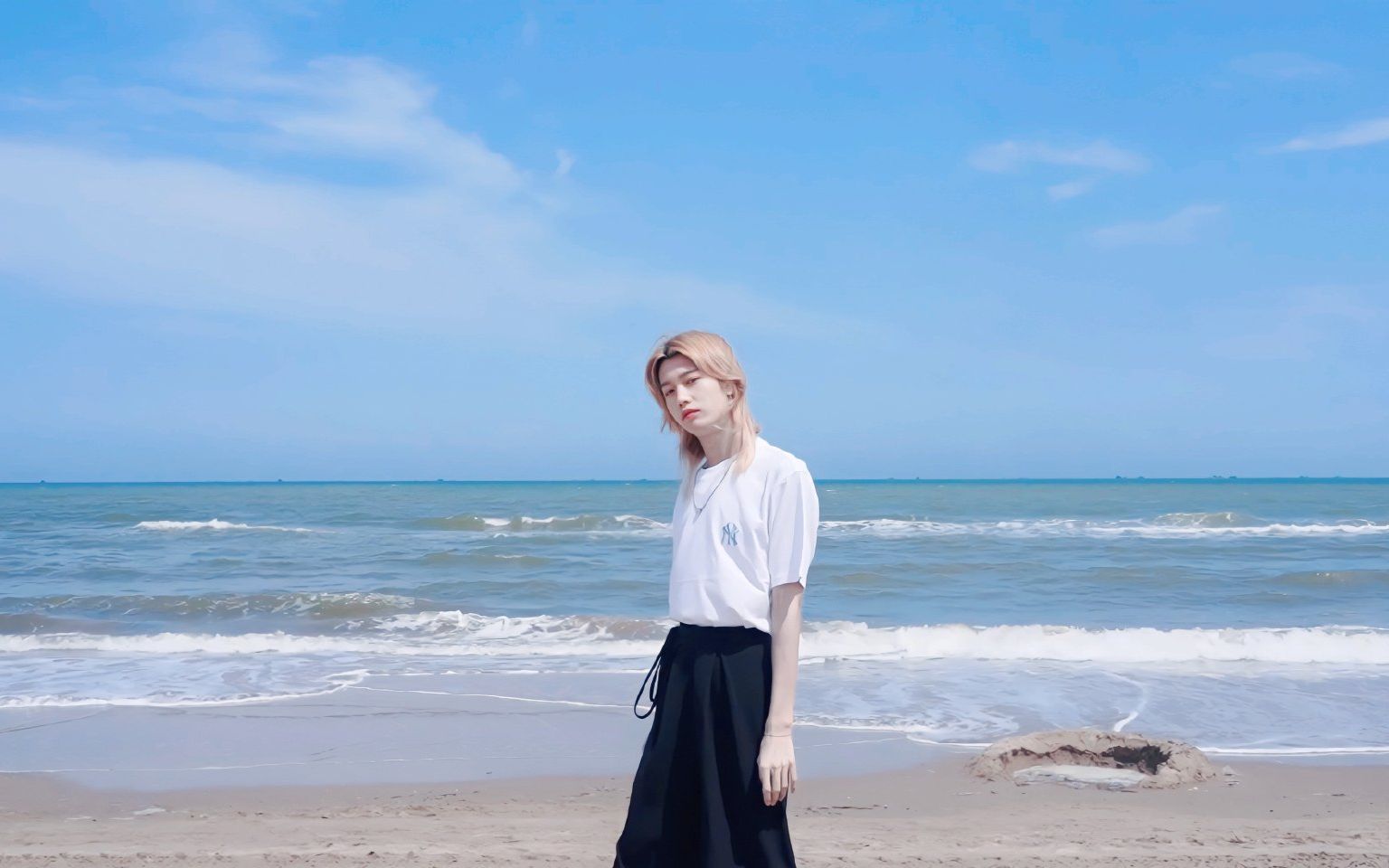 孙滢皓-夏日vlog混剪-哪里只得我共你