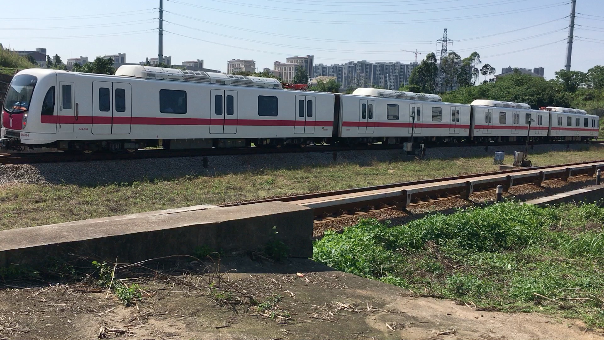 广州地铁四号线新造站出地面 南沙客运港方向