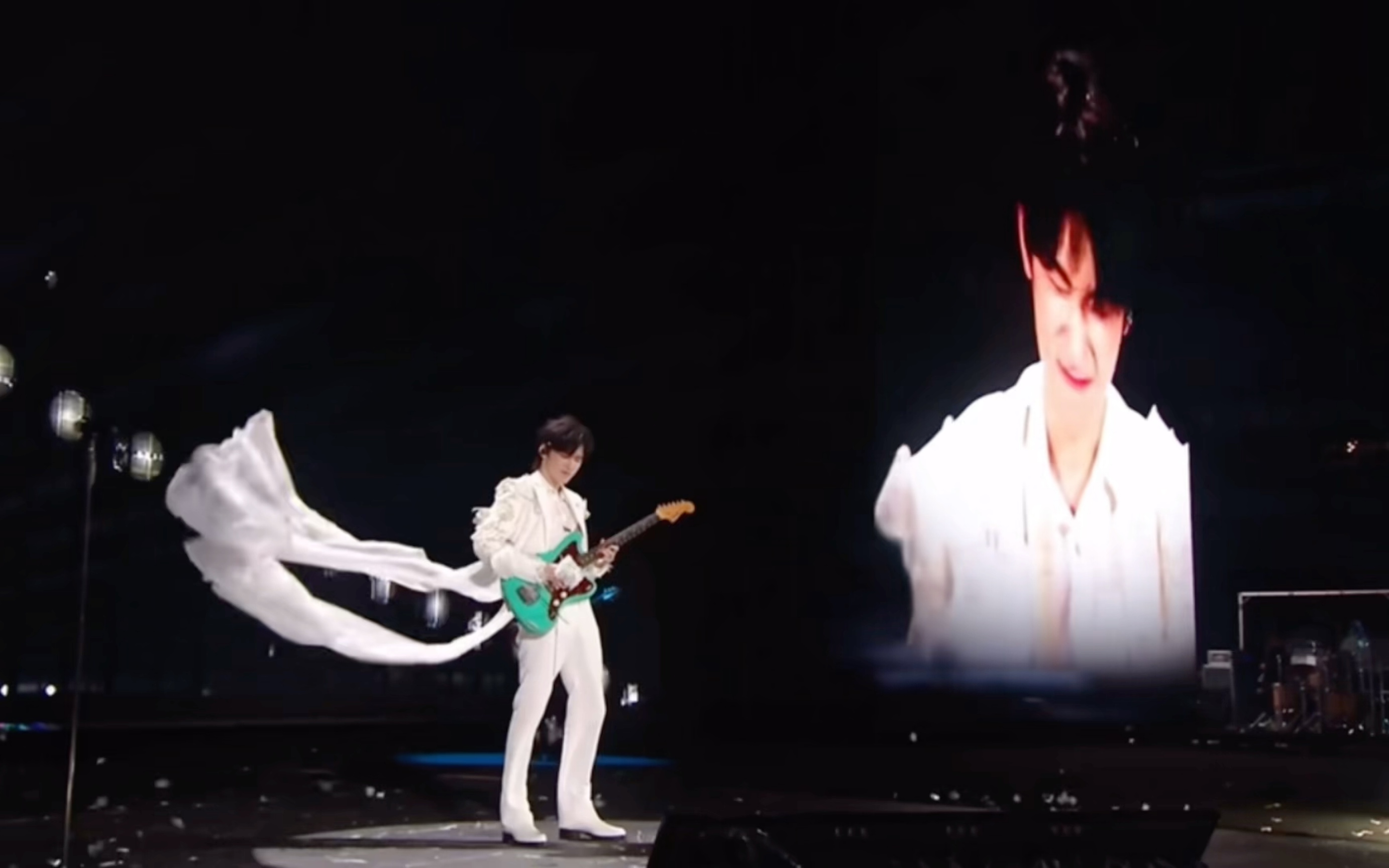 宋亚轩reaction|十年黑泡迷路人粉看时代少年团演唱会宋亚轩solo舞台