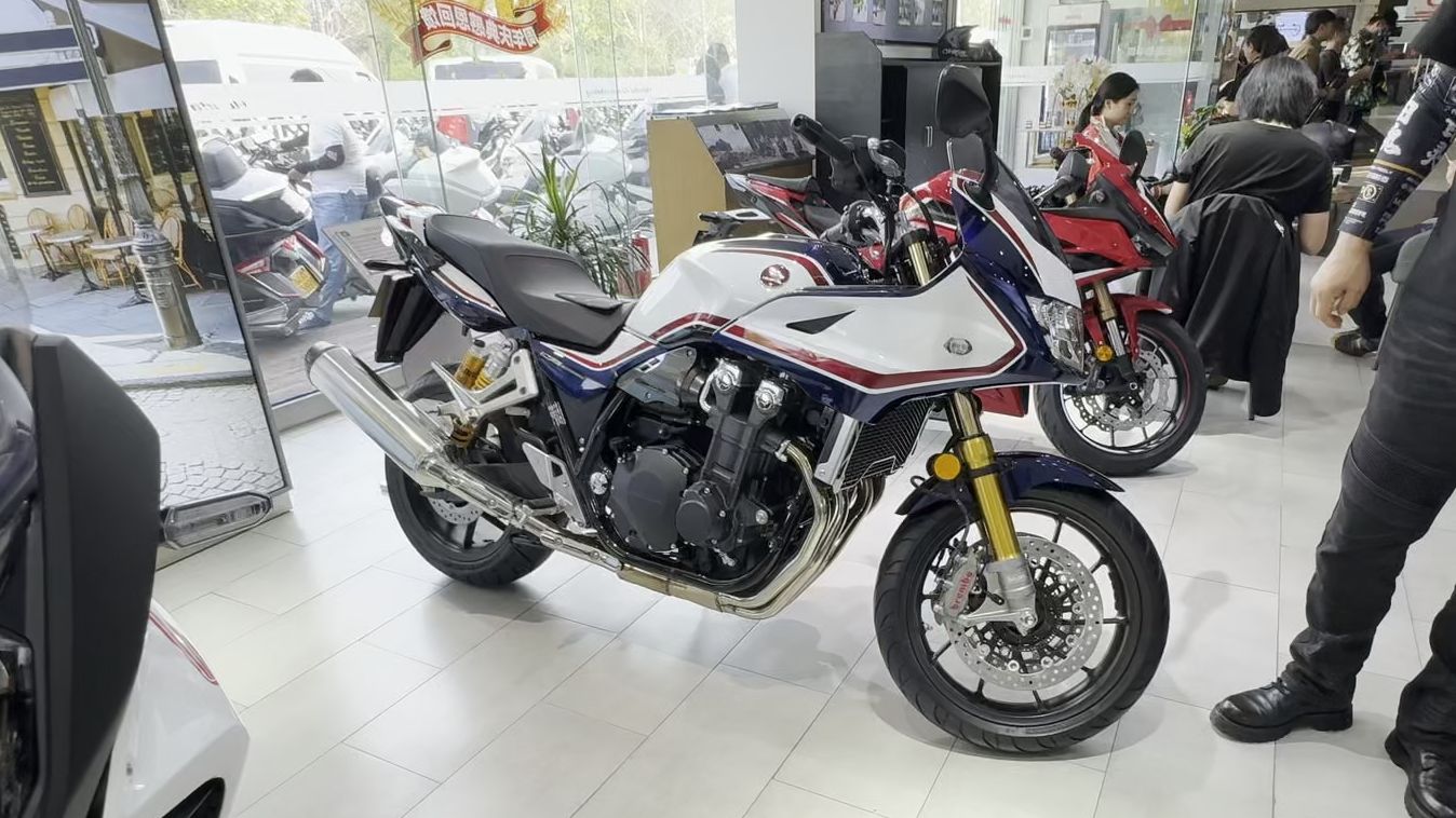 2024 honda cb1300sp super boldor 本田大贸店 静态实拍
