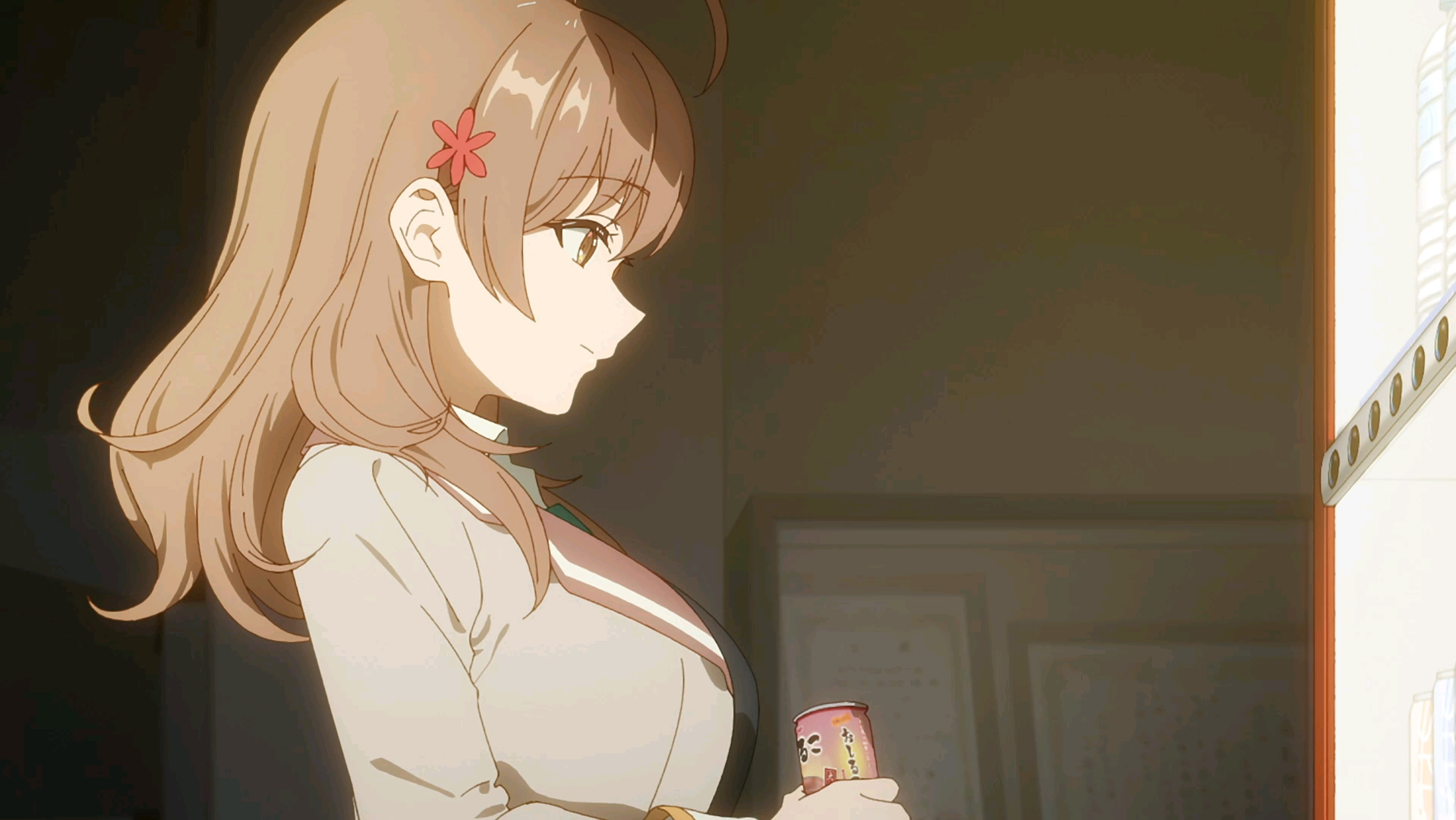 艾莉没收杂志及玛莎赛高 不时轻声地以俄语遮羞的邻座艾莉同学 第7话