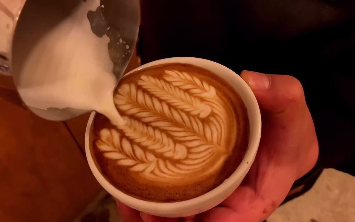 [图]世界冠军级拉花-Amazing latte art with World Champion