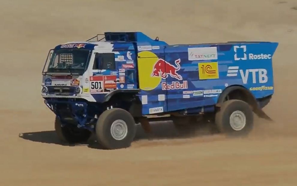 2021达喀尔拉力赛卡车组第9赛段