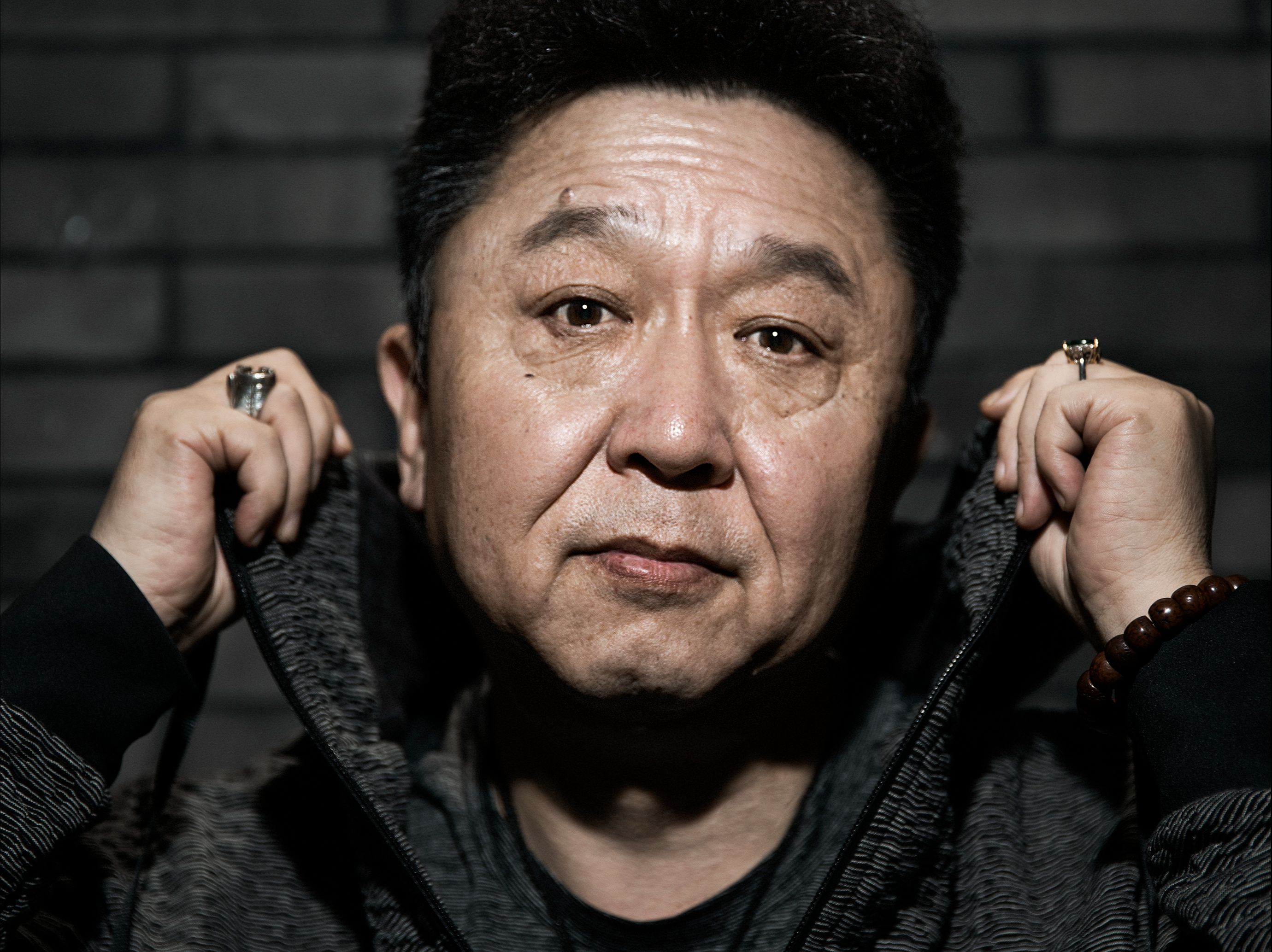 相声演员嘴有多损,于谦父亲告白隔壁大妈,高峰花式调侃副总师娘
