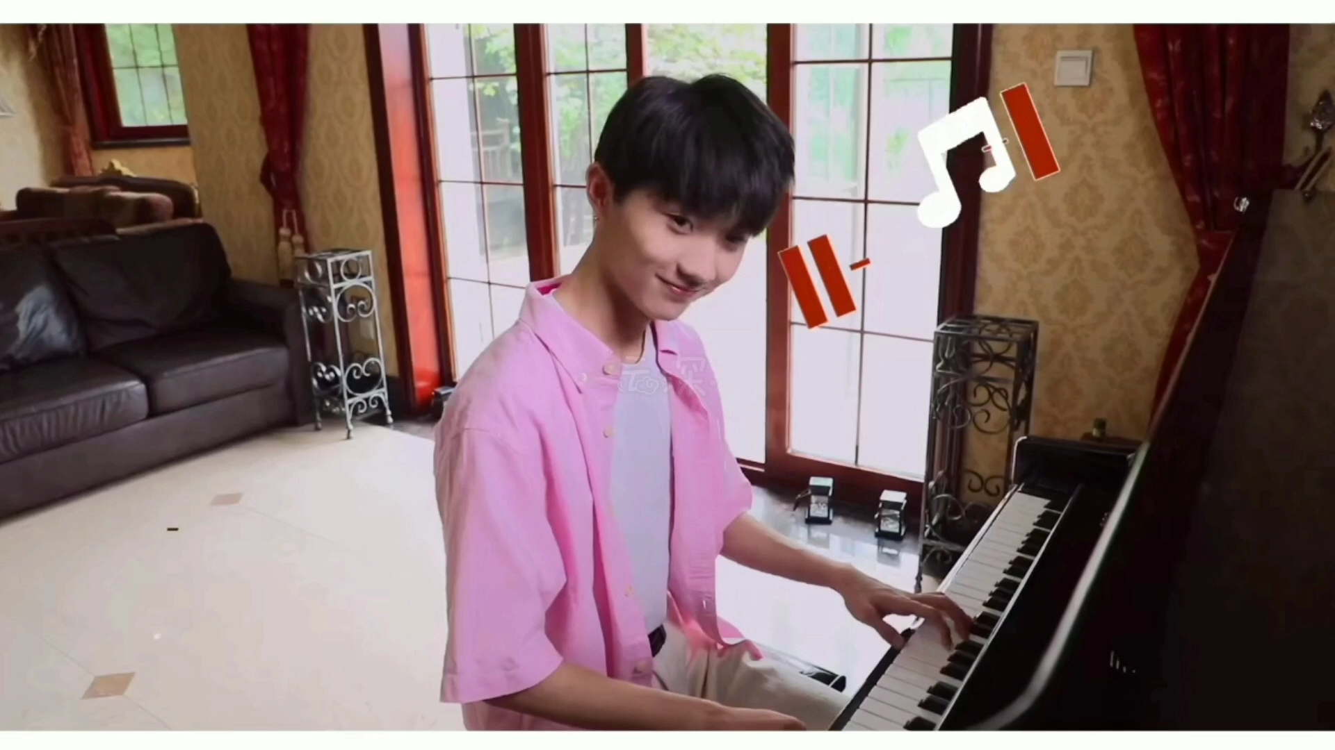 【马嘉祺】我喜欢会弹钢琴的男孩子,换个说法,我喜欢的男孩会弹钢琴