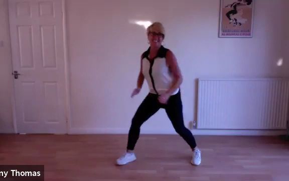 [图]Jenny Thomas Shake That Thing Zoom Class