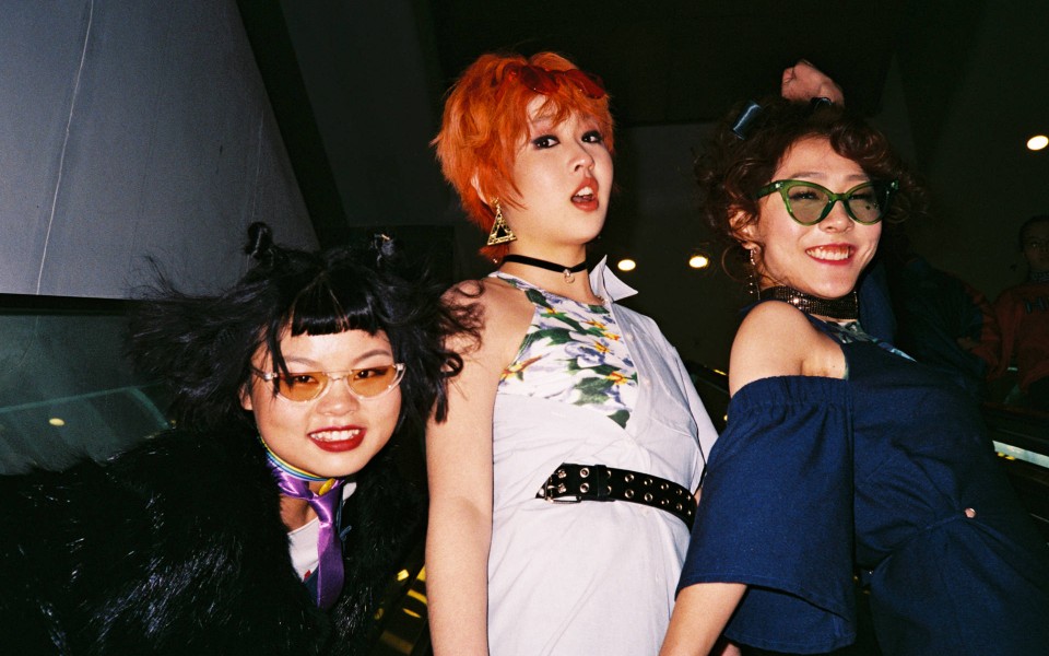 『朵蜜完整版』3unshine上海演唱会饭拍,感受养成系的力量吧_哔哩哔哩