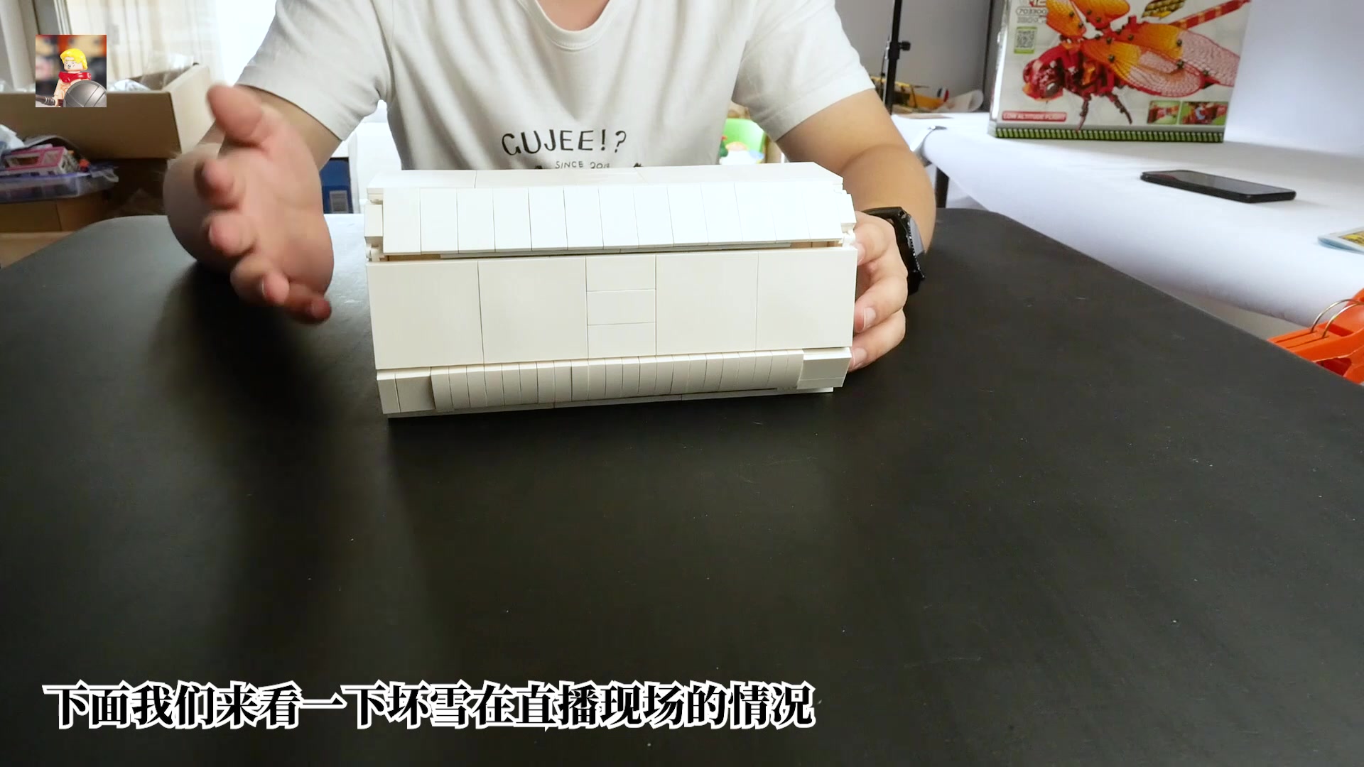 我们用乐高搭建了一台空调,小小的,可拆卸