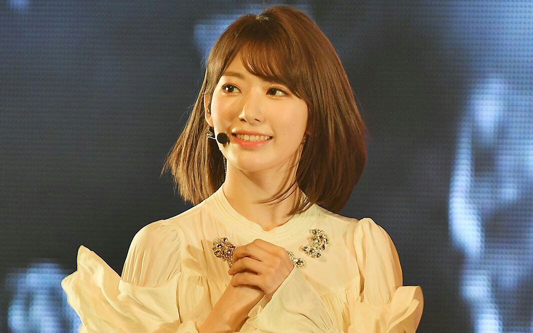 宮脇咲良太宠粉了!为了天朝粉丝学中文,温暖又可爱(izone akb48 混剪)