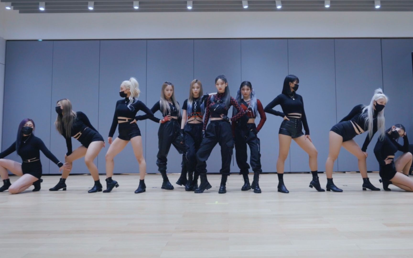 [图]【aespa】《Black Mamba》Techwear ver. Dance Practice