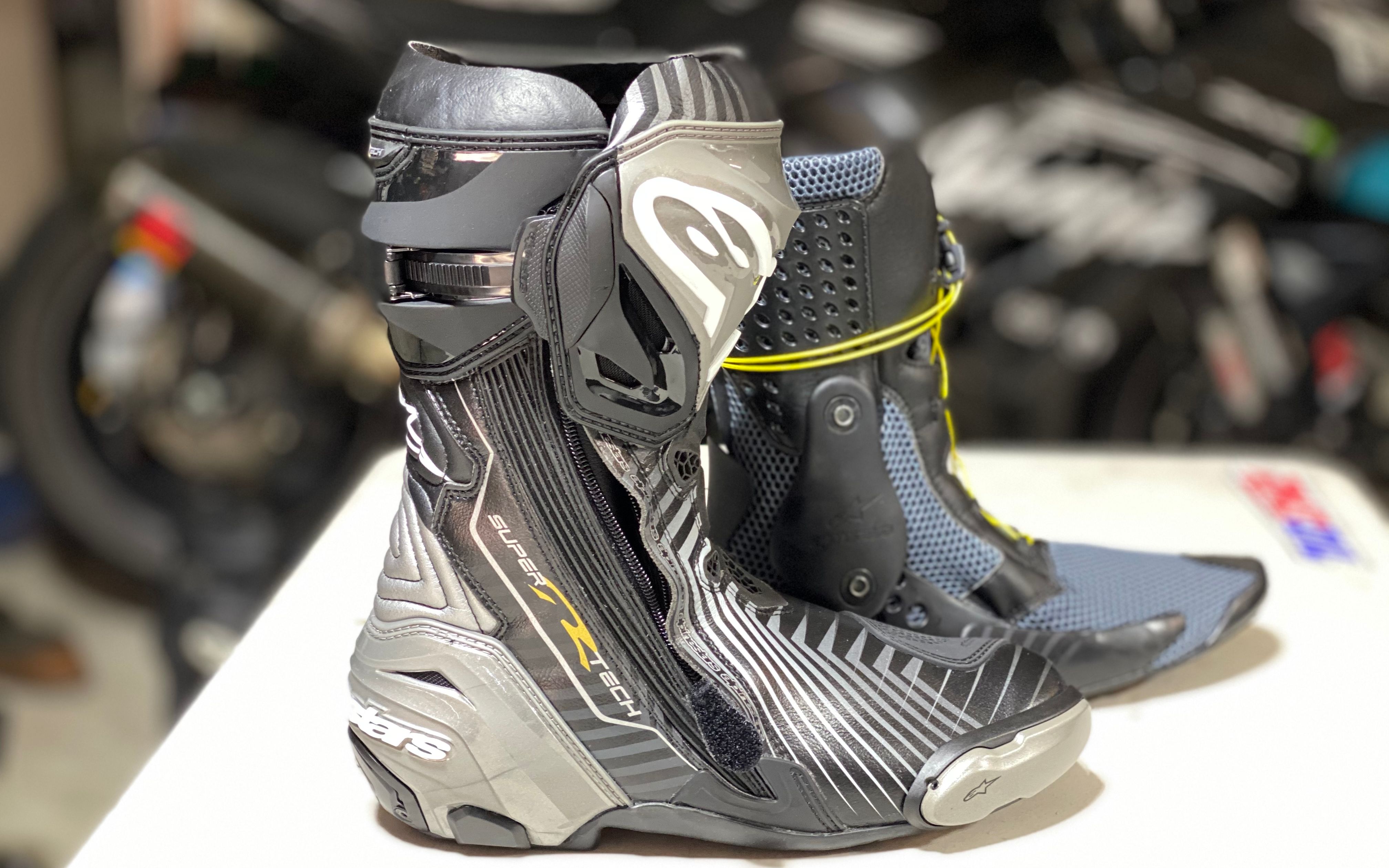 顶级 摩托车 赛车靴 alpinestars supertech r a星 超级科技r 马奎斯
