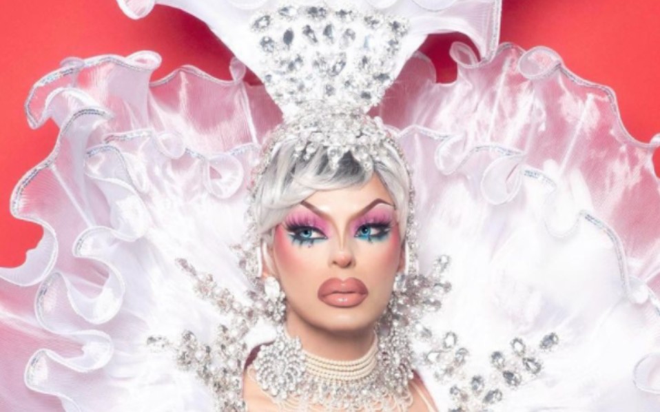 [图]Canada's Drag Race Season 2 Winner lcesis的所有T台Runway（全）