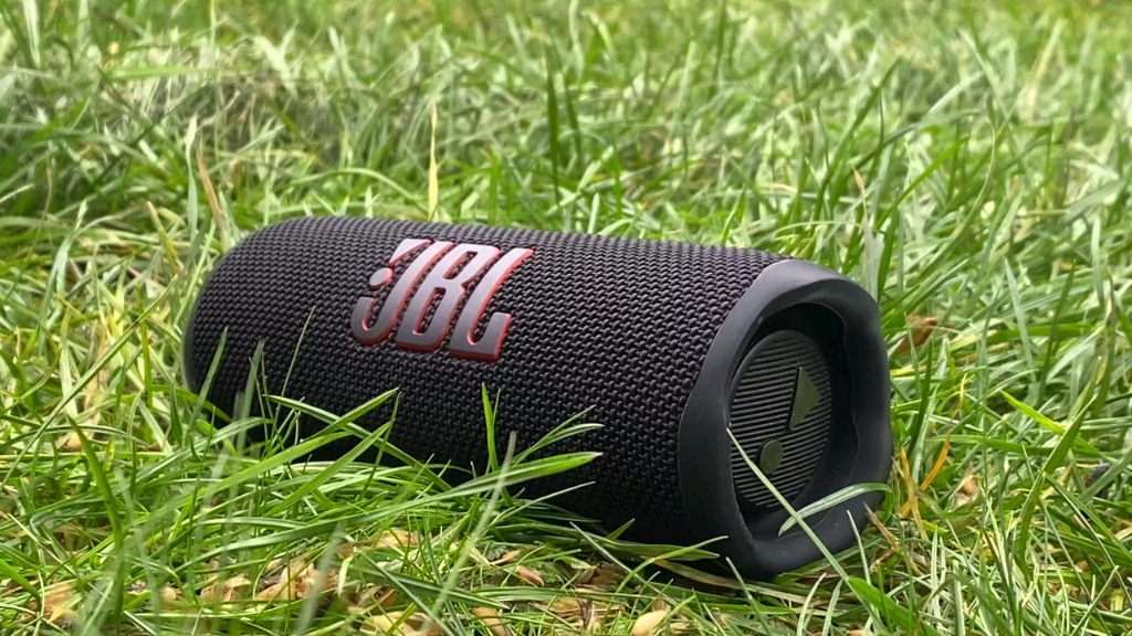 jbl 万花筒6 户外低频效果