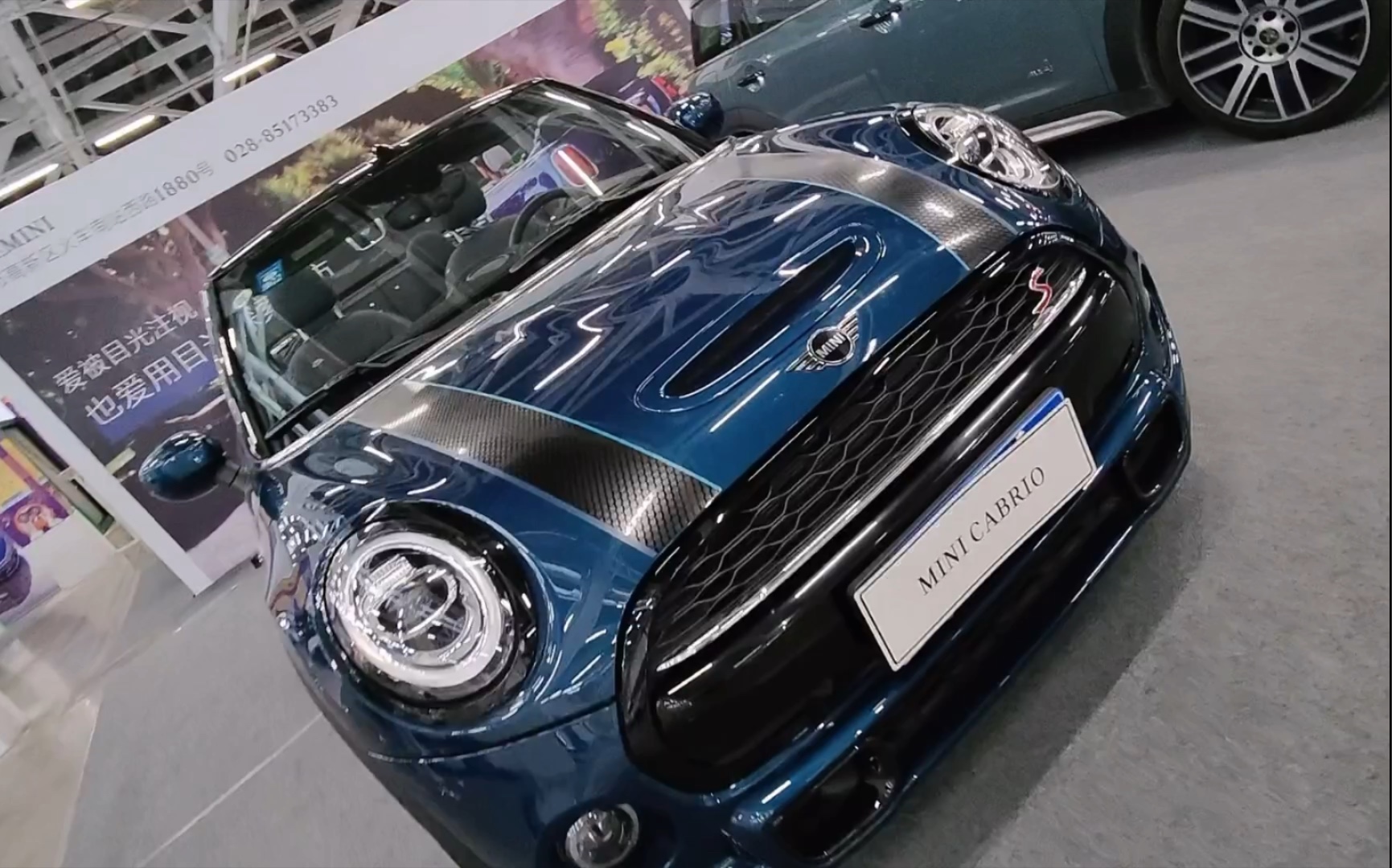 实拍宝马mini,性能小钢炮,这颜值,性能,满分_哔哩哔哩_bilibili