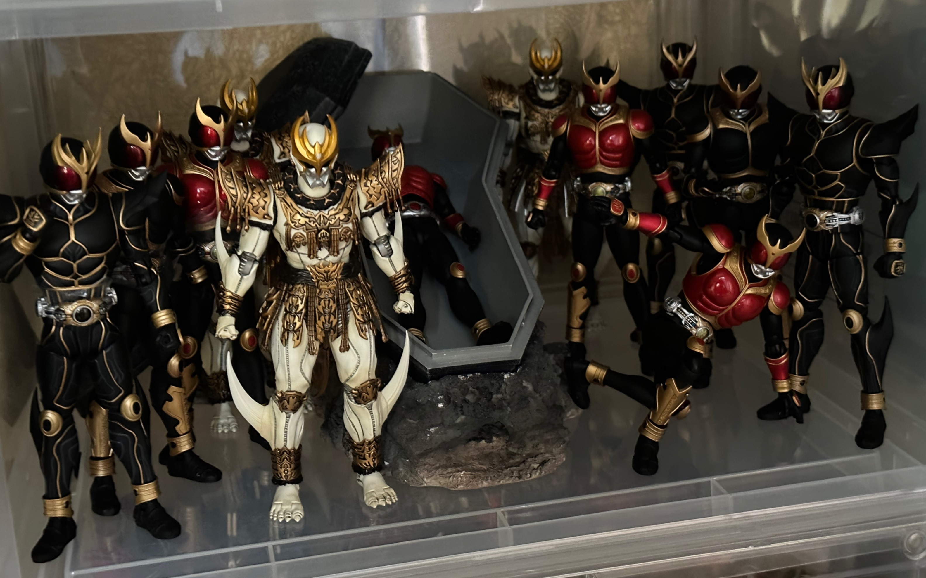 假面骑士真骨雕空我