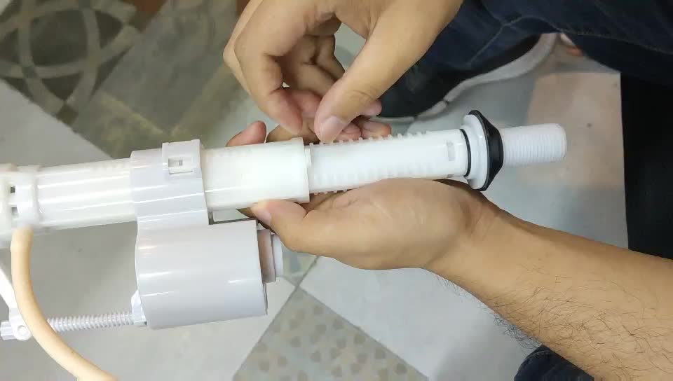 马桶进水阀调节高度