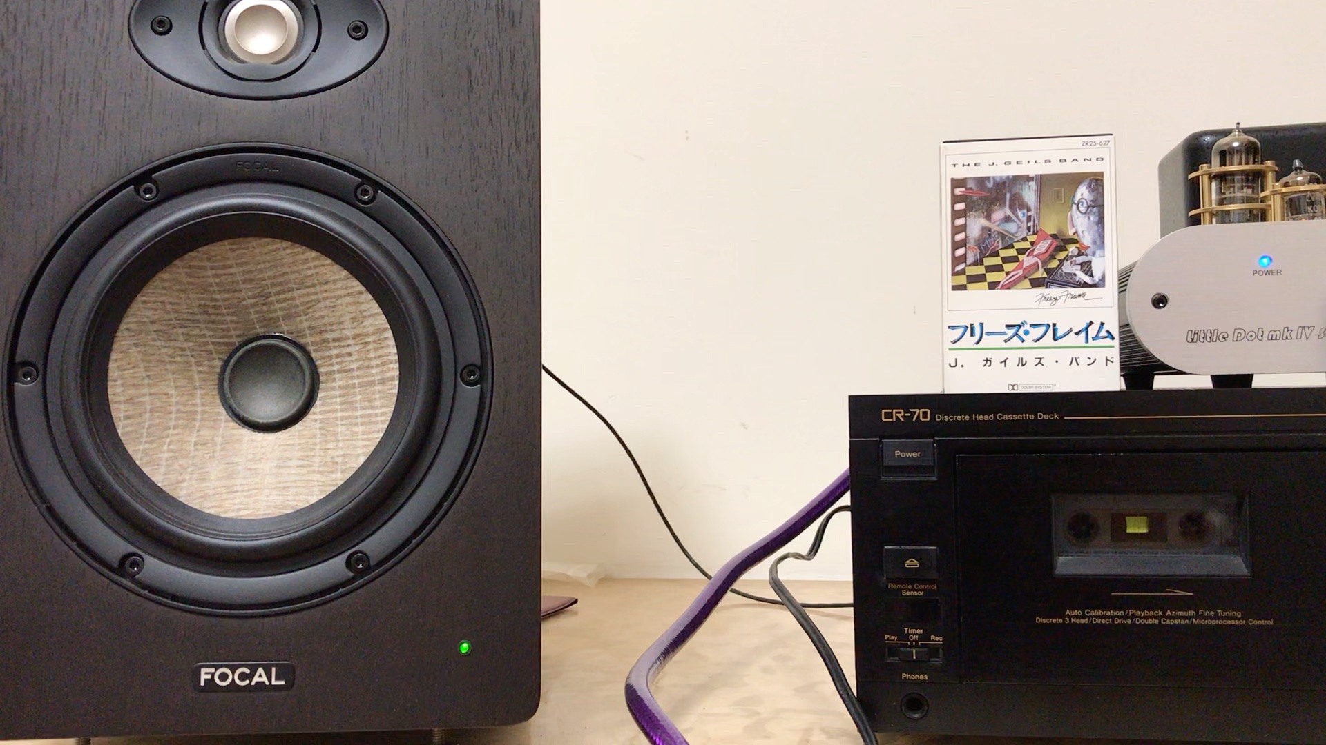 中道cr-70磁带卡座机 播放thej geilsband j吉尔斯乐队 经典流行摇滚