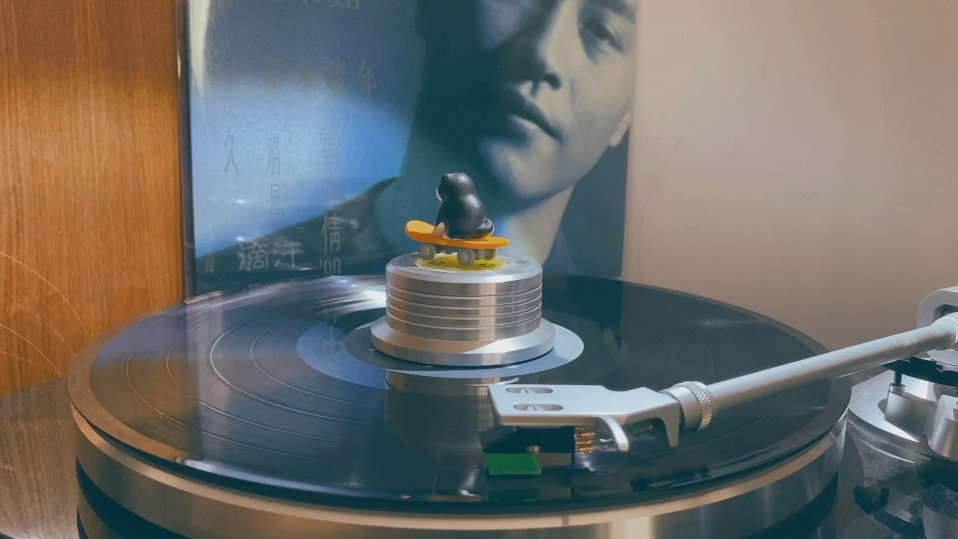 黑胶试听哥哥张国荣salute港首版黑胶唱片中的童年时