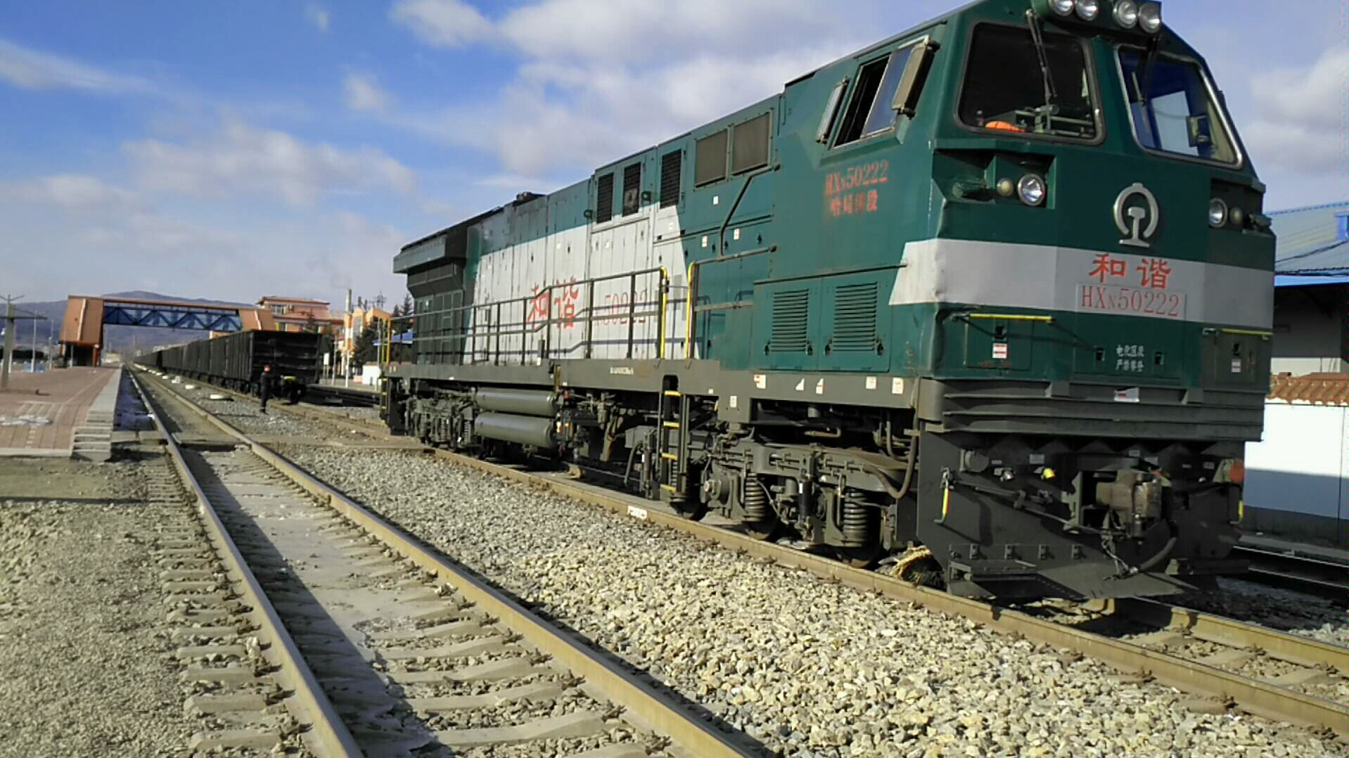 【绥佳线】哈局佳段hxn5挂车