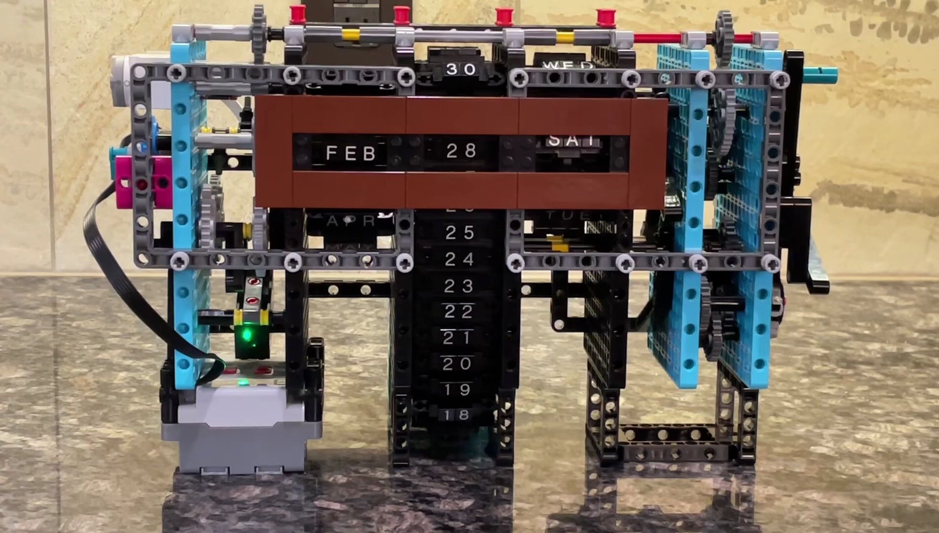 [转载搬运] 乐高机械日历 lego mechanical calendar
