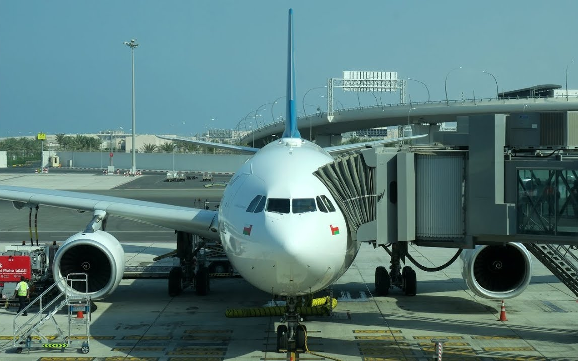 【youtube】阿曼航空|空客a330-200|商务舱飞行报告(马斯喀特 - 巴黎)
