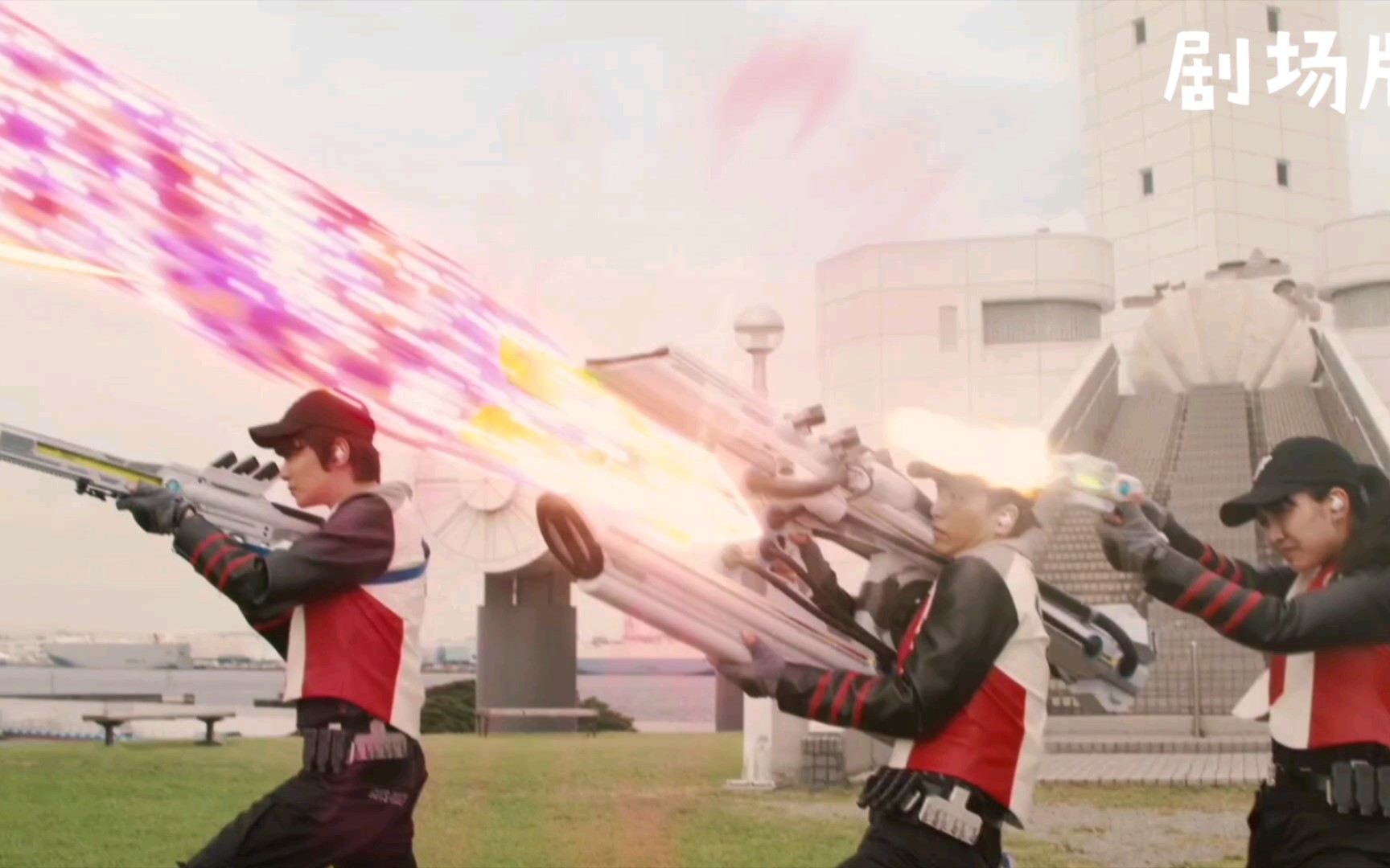 特利迦剧场版精英胜利队的高光时刻!