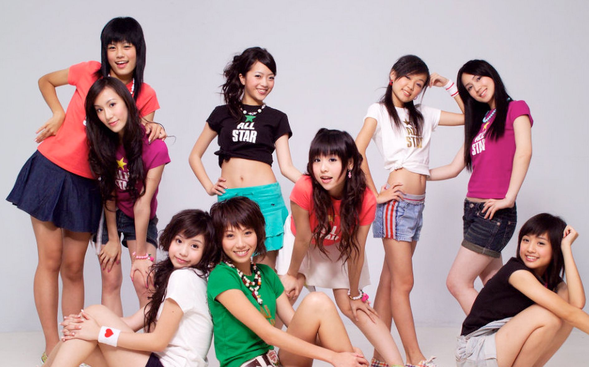 曾经红极一时的黑涩会美眉为何突然消息了?