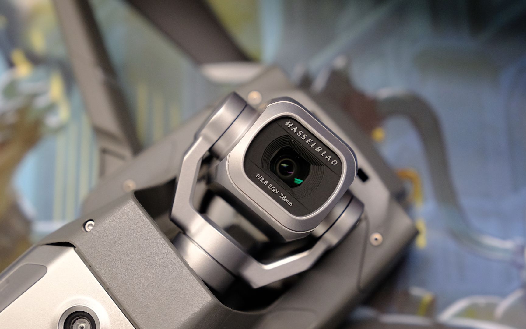 会飞的哈苏相机 大疆"御"mavic 2系列无人机试玩