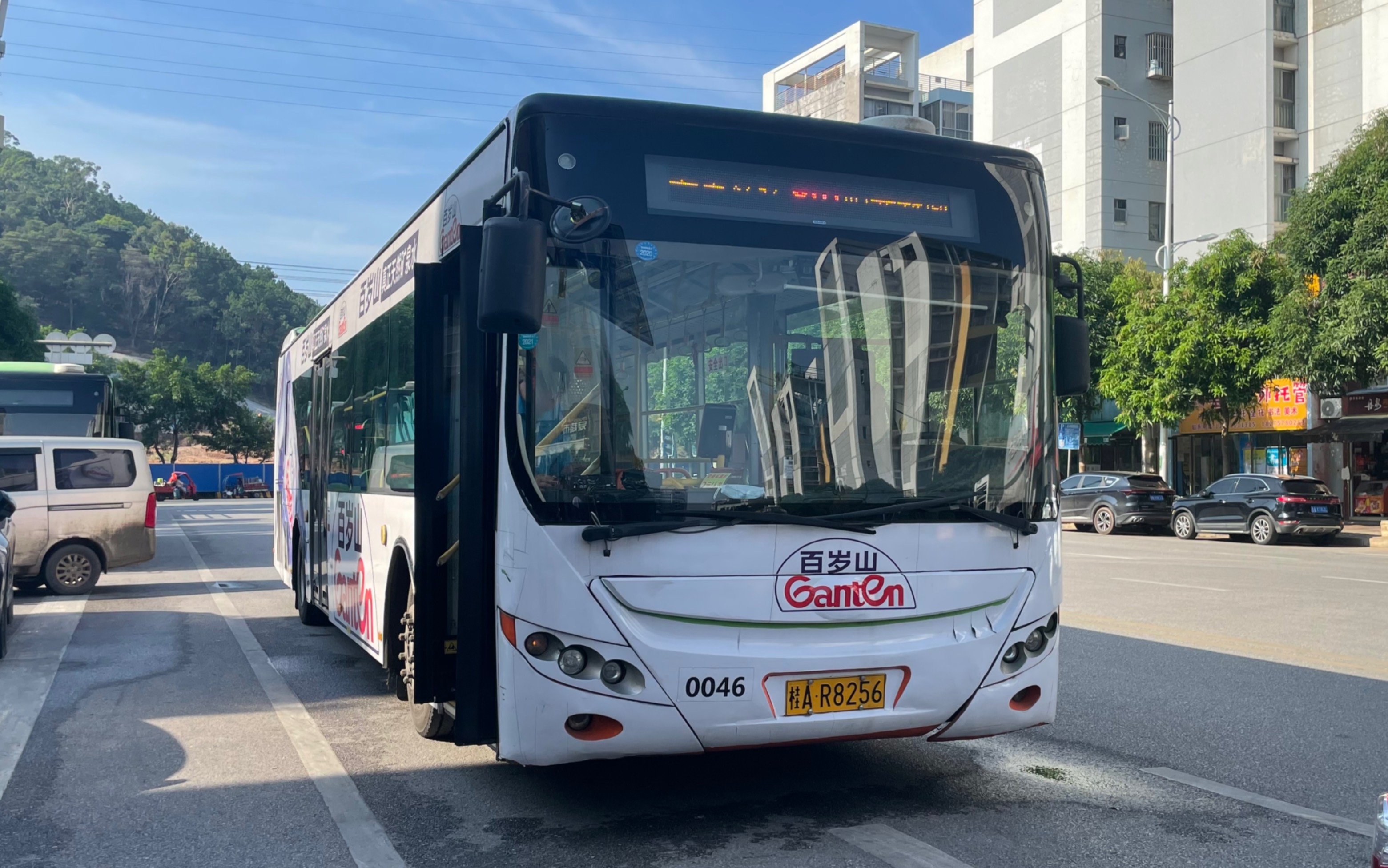 【尴尬视野】【宇通油混】【南宁公交pov】801路 阳光新城-安吉客运站