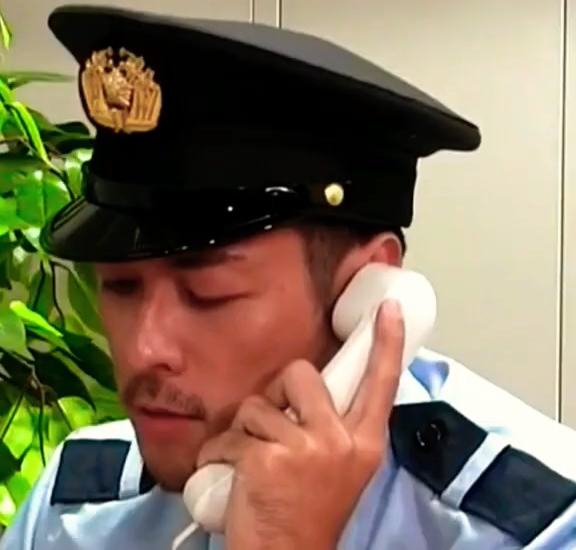 谁能拒绝冲修斗的西装呢